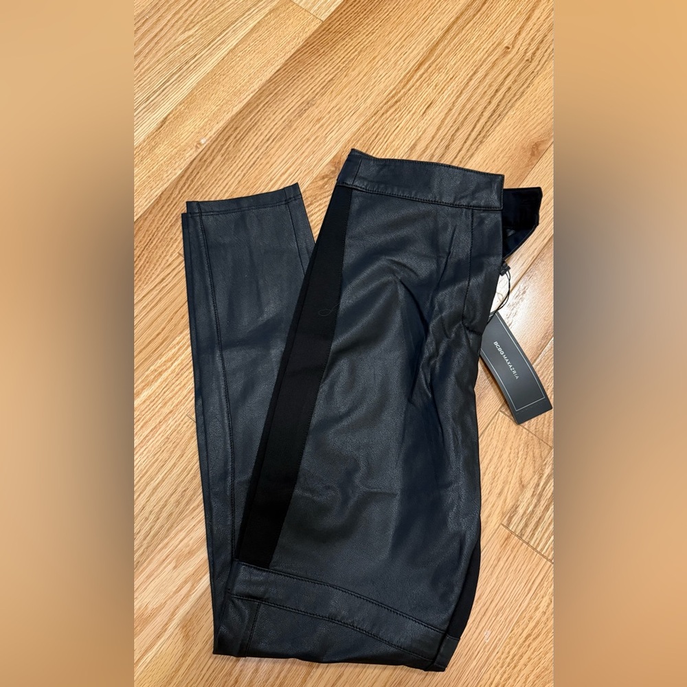 NWTA BCBG Max Azria Leather Leggings  XXS
